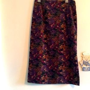 Briggs floral pencil skirt size 12 Petite